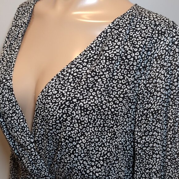 Maeve Anthropologie Carolyn Dress Leopard Print Wrap Fall Spring Size Medium - Picture 8 of 16
